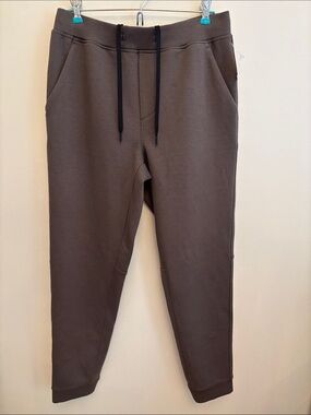Ten Thousand Midweight Tech Joggers Size M Brown - NEW